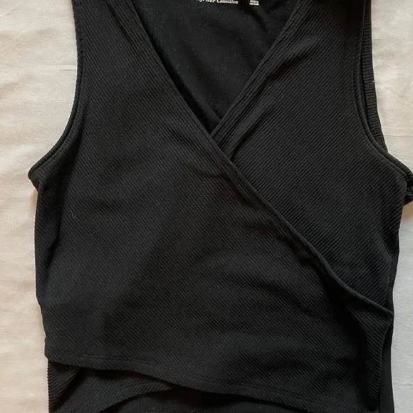 unworn cross tank A&F - Picture 2 of 7